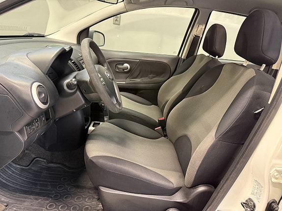 Nissan Note 8 of 18