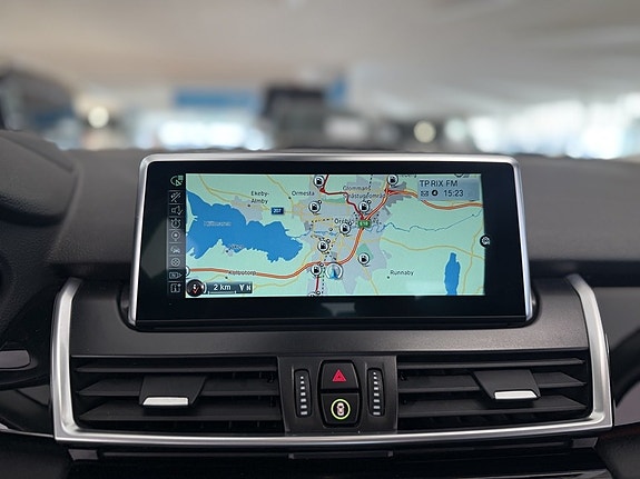 BMW 220d 10 of 17