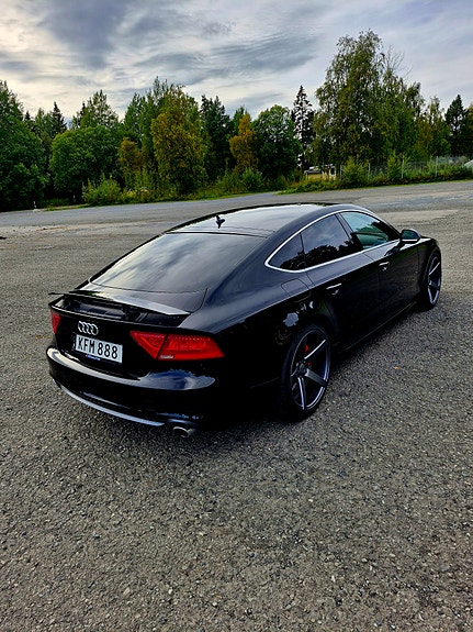 Audi A7 4 of 5