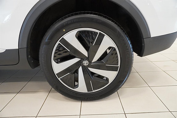 MG ZS 7 of 10