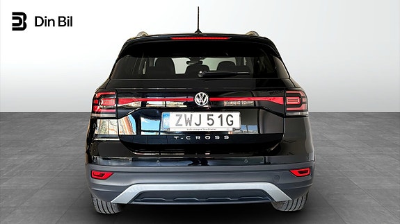 Volkswagen T-Cross 5 of 13