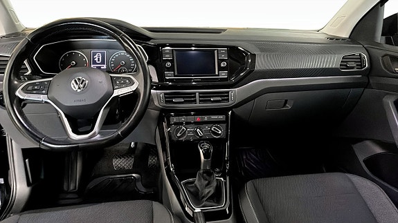 Volkswagen T-Cross 10 of 13