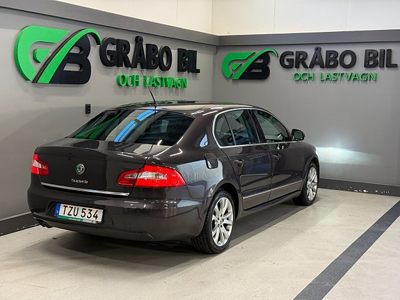 Skoda Superb 5 of 19