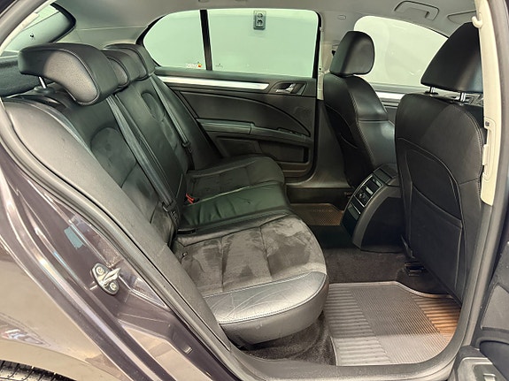 Skoda Superb 12 of 19