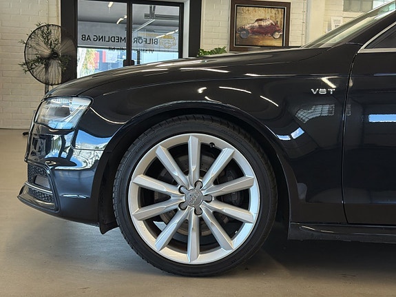 Audi S4 14 of 30