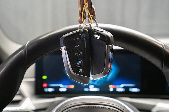 BMW i4 27 of 27