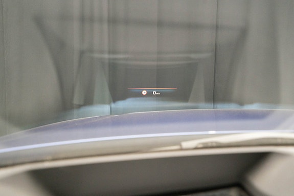 BMW i4 13 of 27