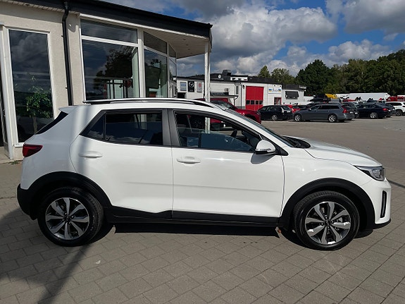 Kia Stonic 4 of 25
