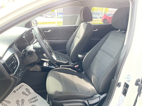 Kia Stonic 10 of 25