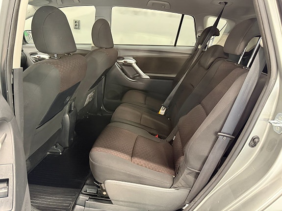 Toyota Verso 11 of 22