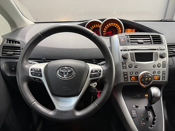 Toyota Verso 16 of 22