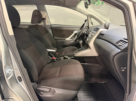 Toyota Verso 10 of 22