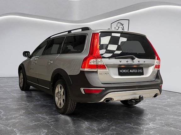 Volvo XC70 4 of 22