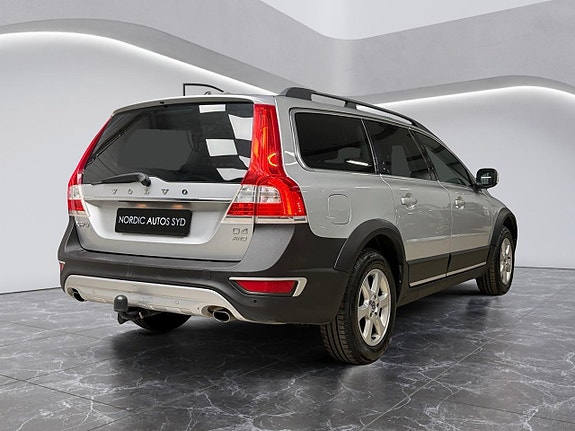 Volvo XC70 6 of 22