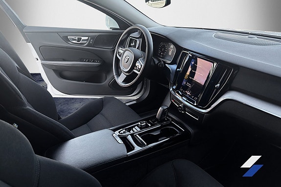 Volvo V60 6 of 10