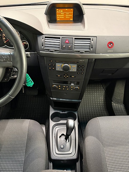 Opel Meriva 15 of 19
