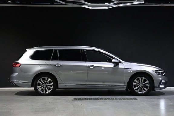 Volkswagen Passat 8 of 30