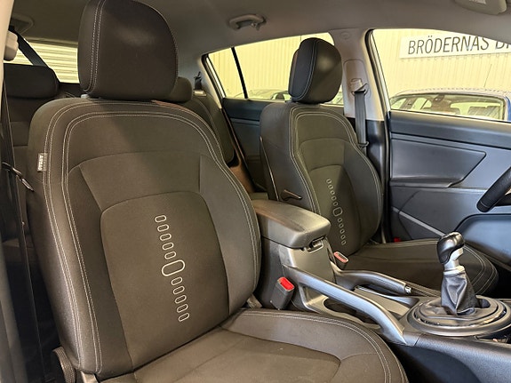 Kia Sportage 12 of 17