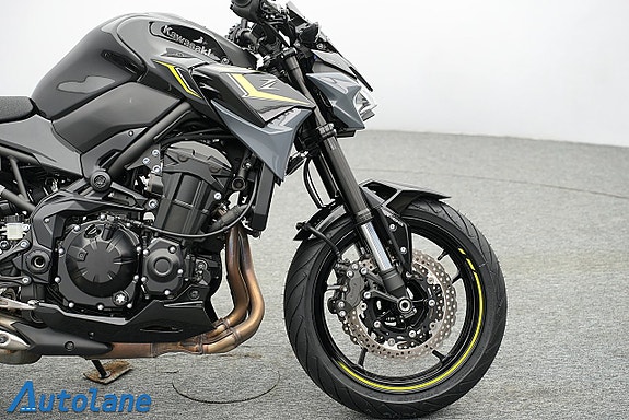 Kawasaki Z900 *Nyservad & Nytt framdäck 12 of 25