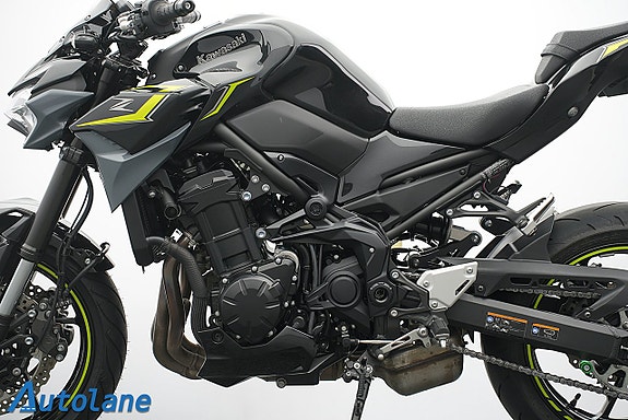 Kawasaki Z900 *Nyservad & Nytt framdäck 14 of 25