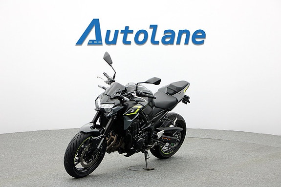 Kawasaki Z900 *Nyservad & Nytt framdäck 4 of 25