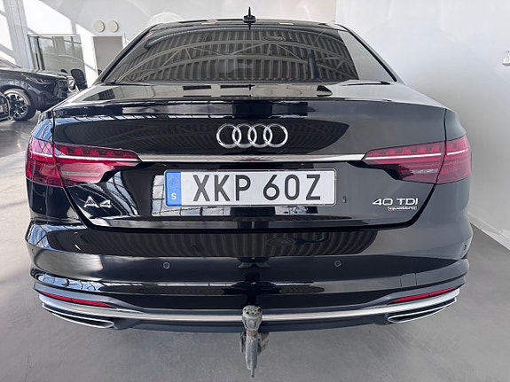 Audi A4 4 of 18