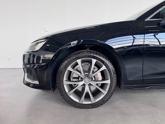 Audi A4 17 of 18