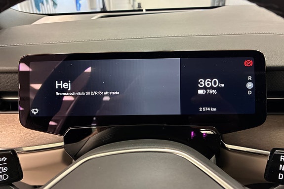 Volvo ES90 16 of 22