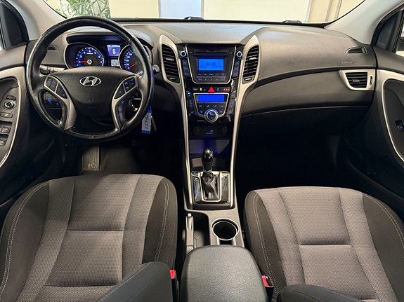 Hyundai i30 7 of 16