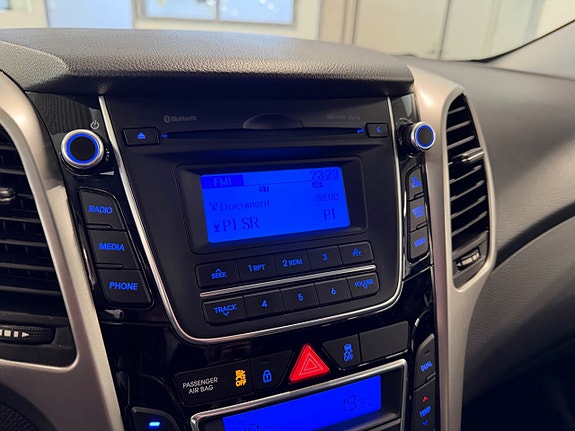 Hyundai i30 14 of 16