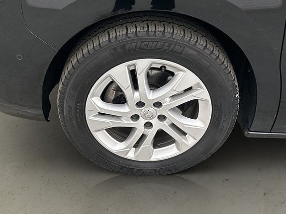 Opel Vivaro 25 of 28