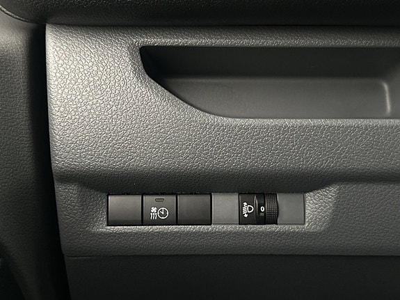 Opel Vivaro 16 of 28