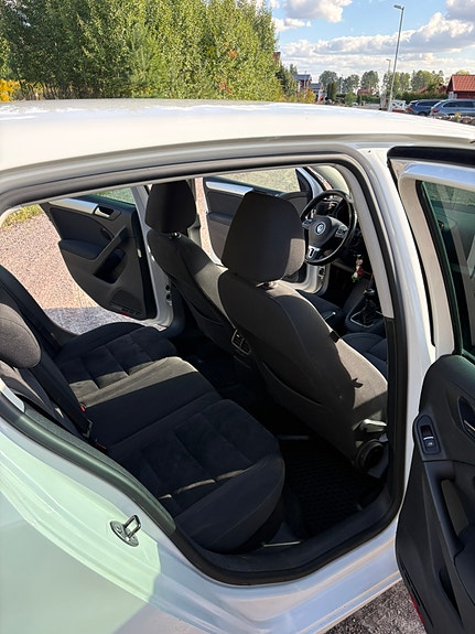 Volkswagen Golf VI 10 of 10
