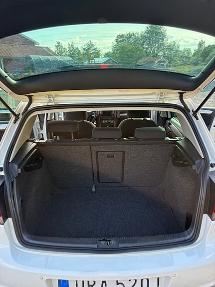 Volkswagen Golf VI 8 of 10