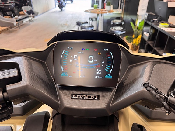 Loncin XWOLF 1000 T3B NorthGrade Adventure Edition 9 of 22