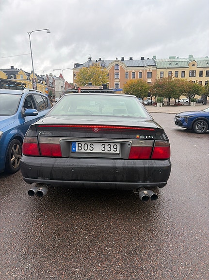 Cadillac Seville STS 5 of 5