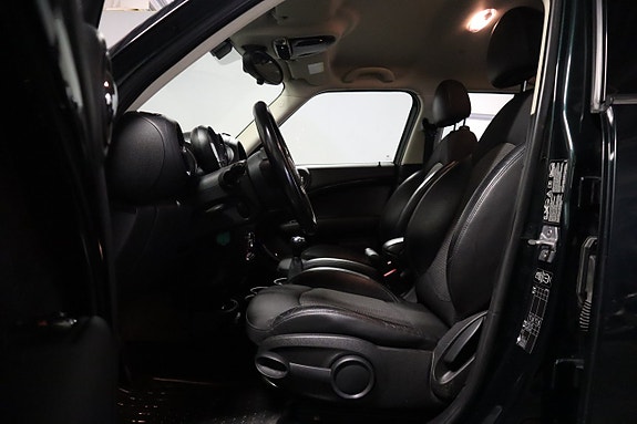 MINI Countryman Cooper D 7 of 15