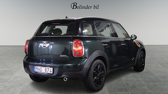 MINI Countryman Cooper D 6 of 15