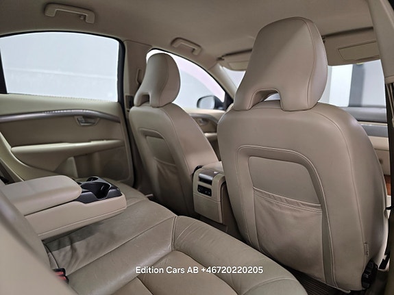 Volvo S80 13 of 13