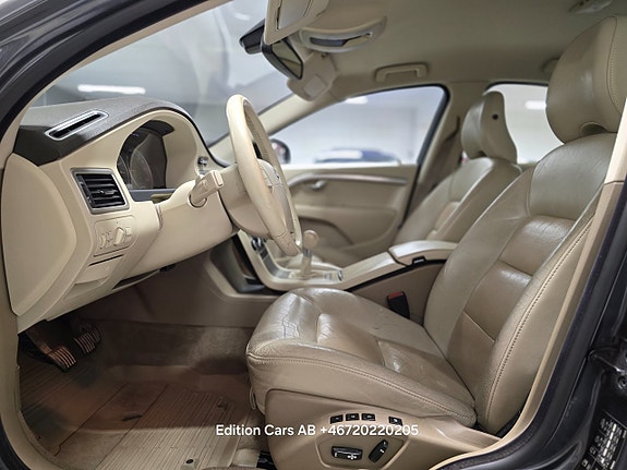 Volvo S80 7 of 13