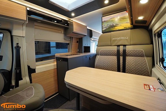 Malibu Van 640 LE RB first class ? two rooms GT skyview - Dieselpanna - 400 4 of 18