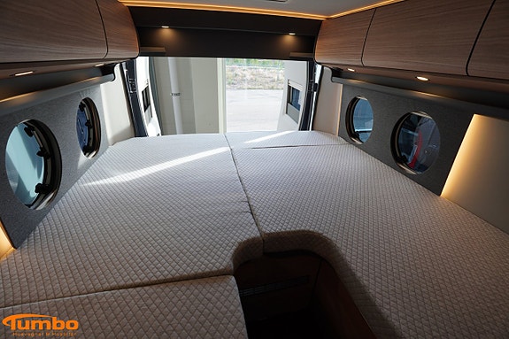 Malibu Van 640 LE RB first class ? two rooms GT skyview - Dieselpanna - 400 11 of 18