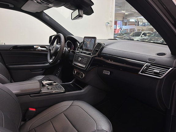 Mercedes-Benz GLS350 d 6 of 27