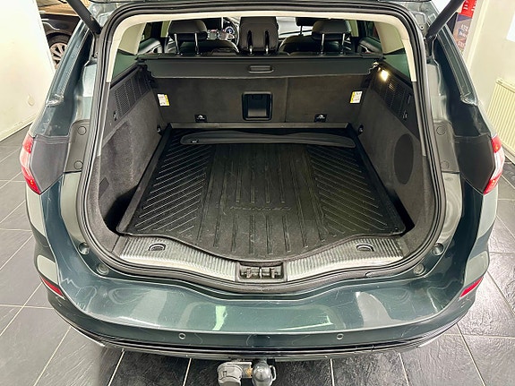 Ford Mondeo 7 of 17
