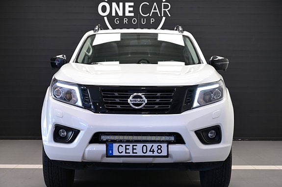 Nissan Navara 2 of 21