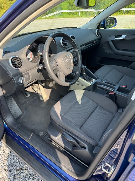 Audi A3 8 of 14