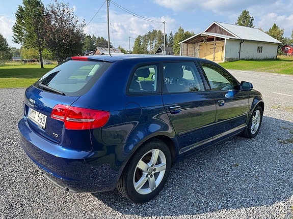 Audi A3 4 of 14