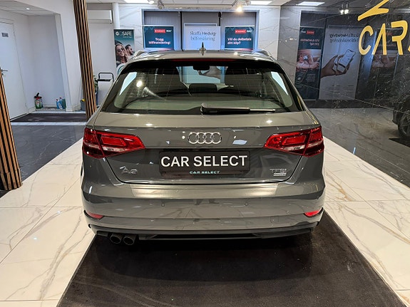 Audi A3 4 of 23