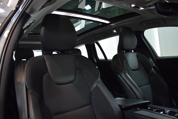 Volvo V60 10 of 24