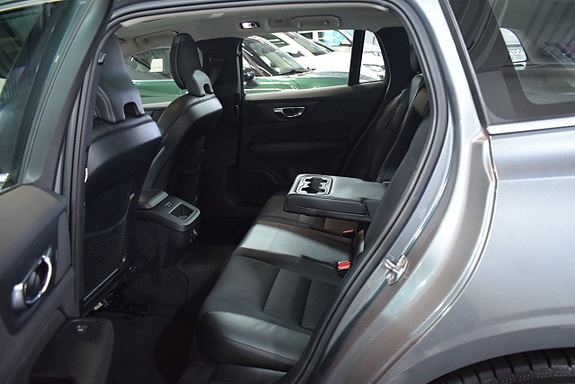 Volvo V60 12 of 24